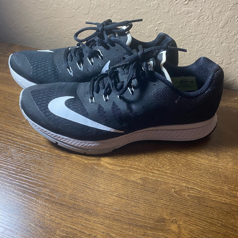 Nike Woman’s 9 Running Sneakers